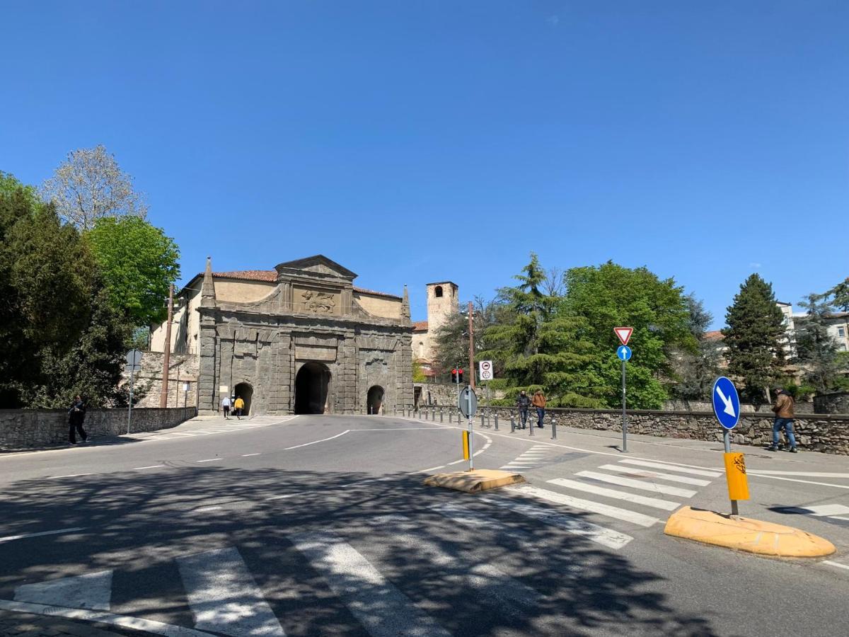 Houseberg * Bergamo